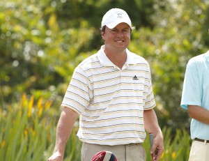 Nathan Smith, left and Scott Harvey at the 4th tee box during the match play of the 2015 U.S. Mid-Amateur at JohnÕs Island Club (West Course) in Vero Beach, Fla. on Monday, Oct. 5, 2015.  (Copyright USGA/Chris Keane)